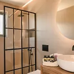 Absolute By Stylish Villa Livathos (Kefalonia)
