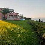 Absolute By Stylish Villa Livathos (Kefalonia)